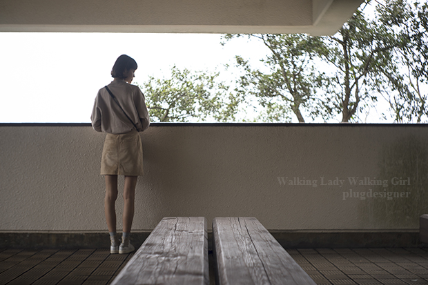 Walking Lady Walking Girl_20