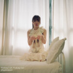 Walking Lady Walking Girl_191